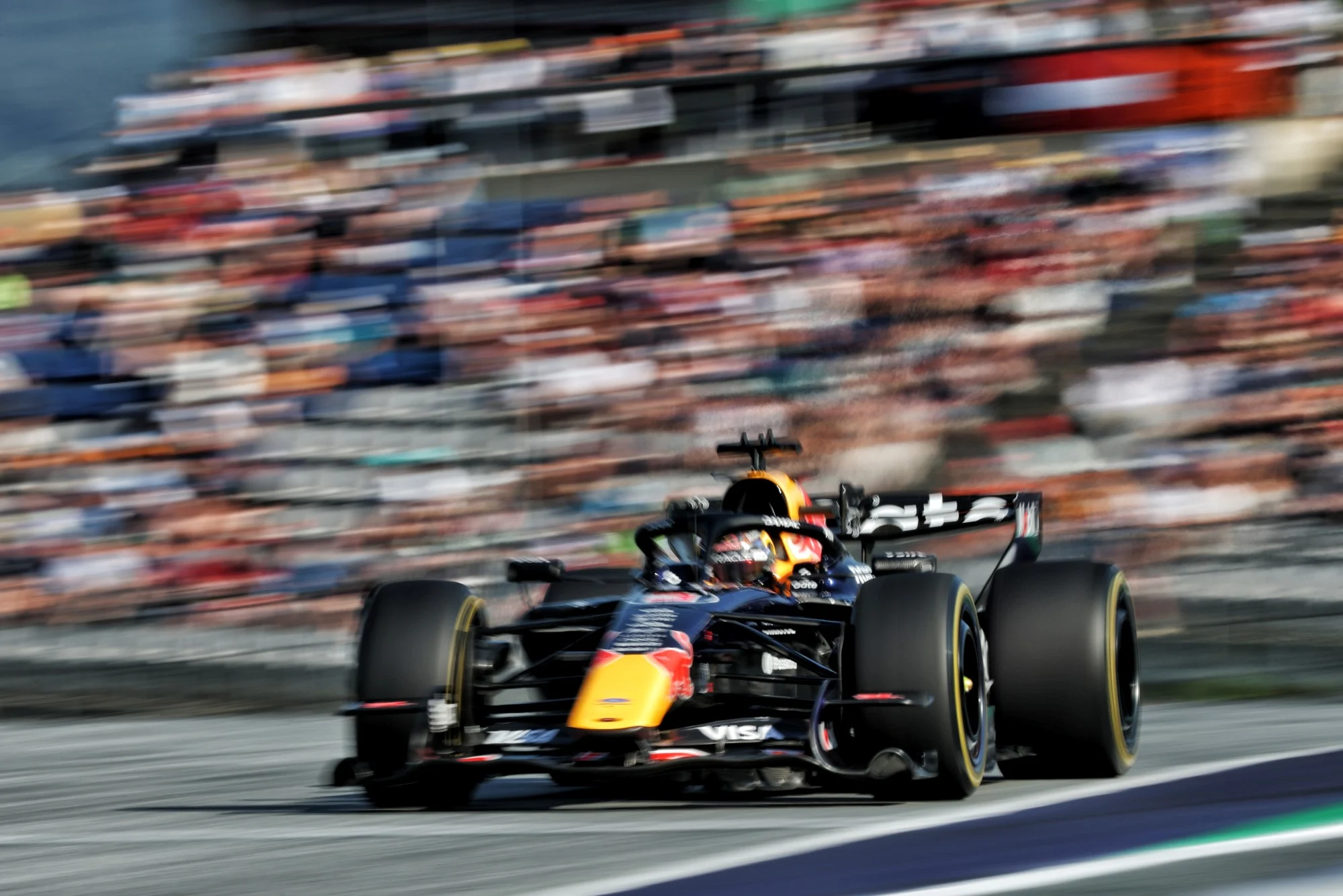 Max Verstappen (NLD) Red Bull Racing RB22.