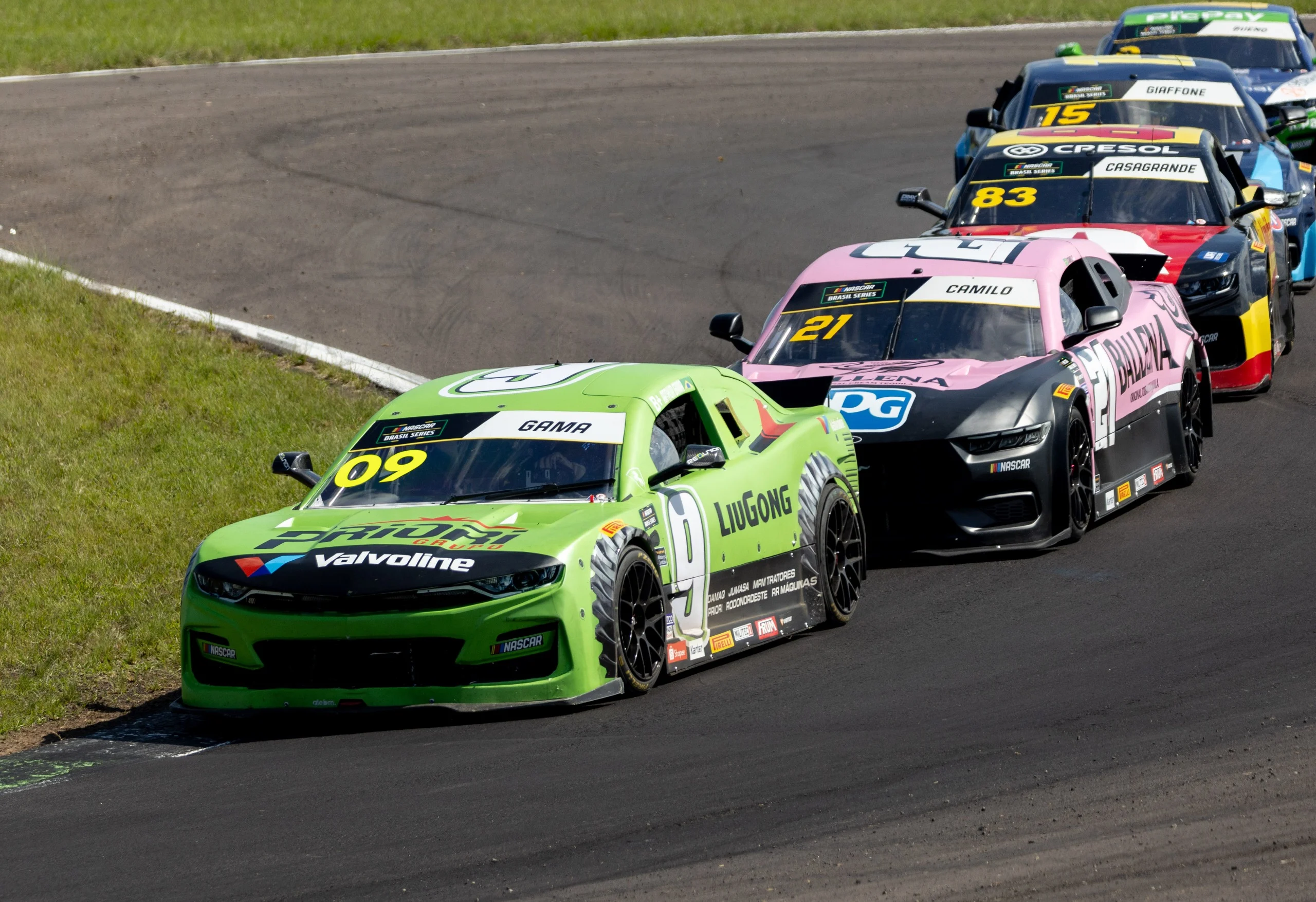 NASCAR Brasil: Camilo lidera primeiro treino concorrido no Velocitta
