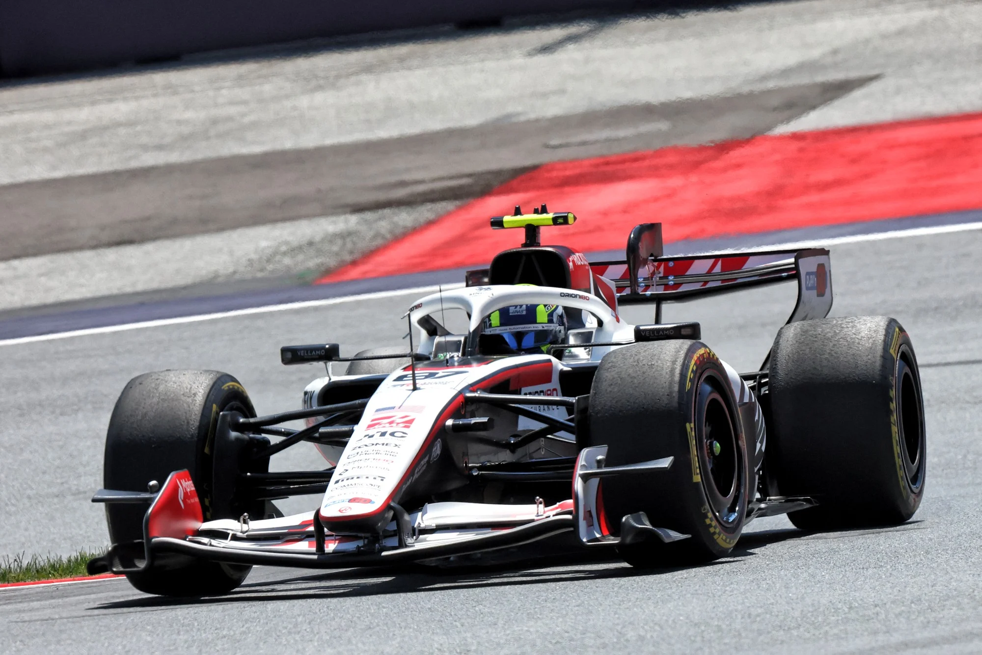 F1: Bearman entra no radar da Red Bull para o futuro Oliver Bearman (GBR) Haas F1 Team VF-26.