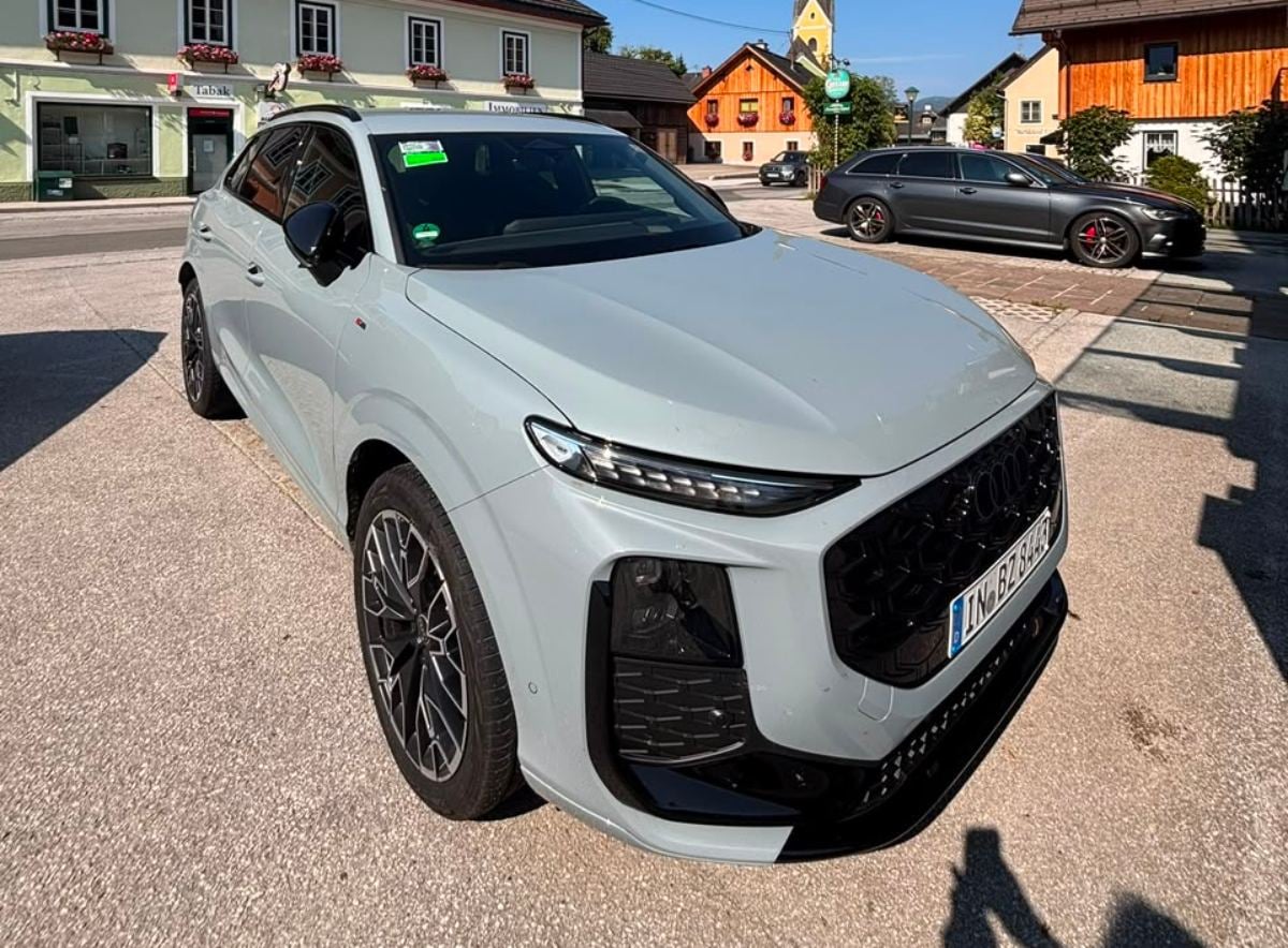 Behind the scenes of F1: evaluation of the new Audi Q3 on the trip from Munich to the Red Bull Ring Bastidores da F1: avaliação do novo Audi Q3 em viagem de Munique ao Red Bull Ring