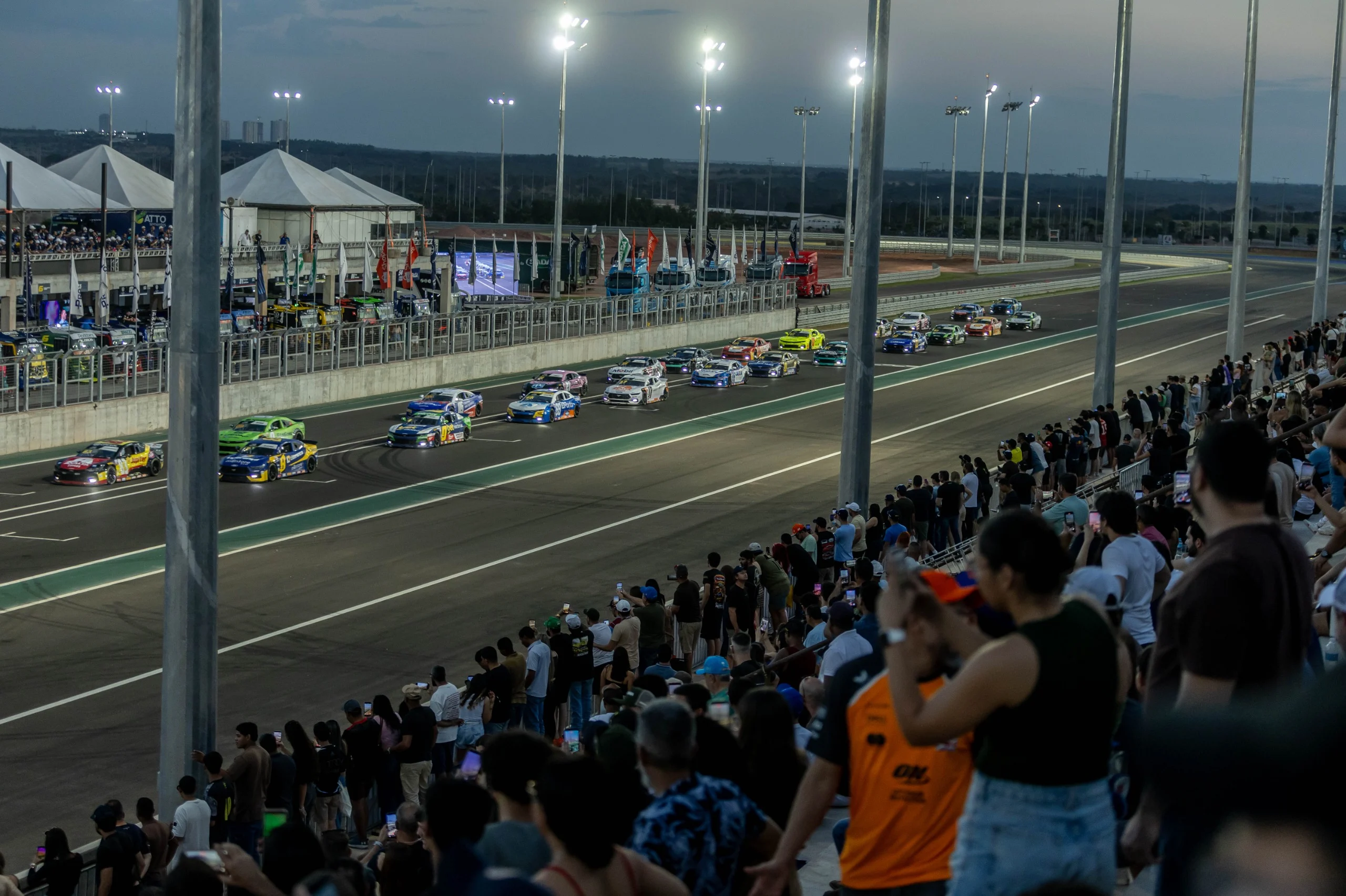 Análise: A NASCAR Brasil encontrou uma mina de ouro em Cuiabá Análise: A NASCAR Brasil encontrou uma mina de ouro em Cuiabá