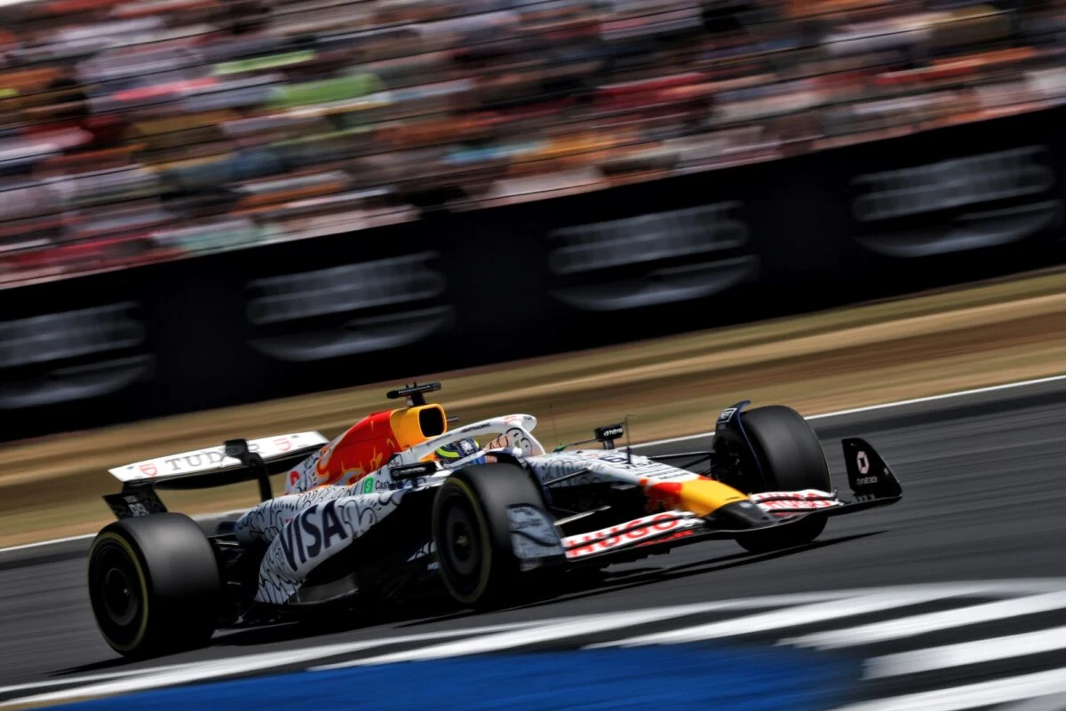 F1: Chadwick comenta sobre dinâmica de trabalho entre Verstappen e Hadjar Isack Hadjar (FRA) Racing Bulls VCARB 02.