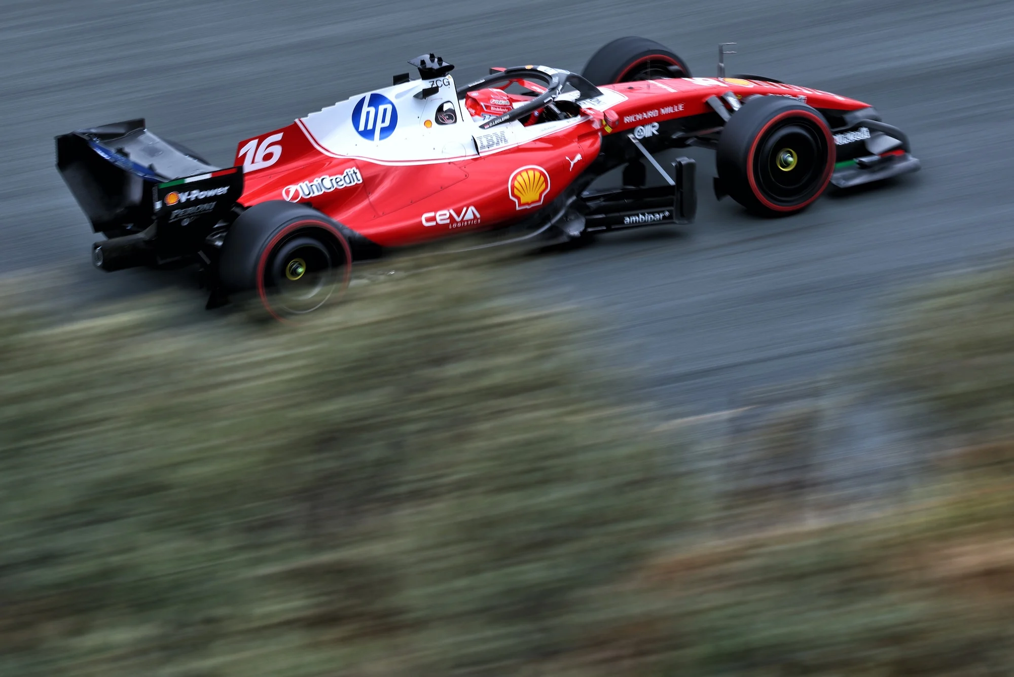 F1 today: Rafa Câmara stands out at Haas and Ferrari prepares Monza Charles Leclerc (MON) Scuderia Ferrari SF-26.