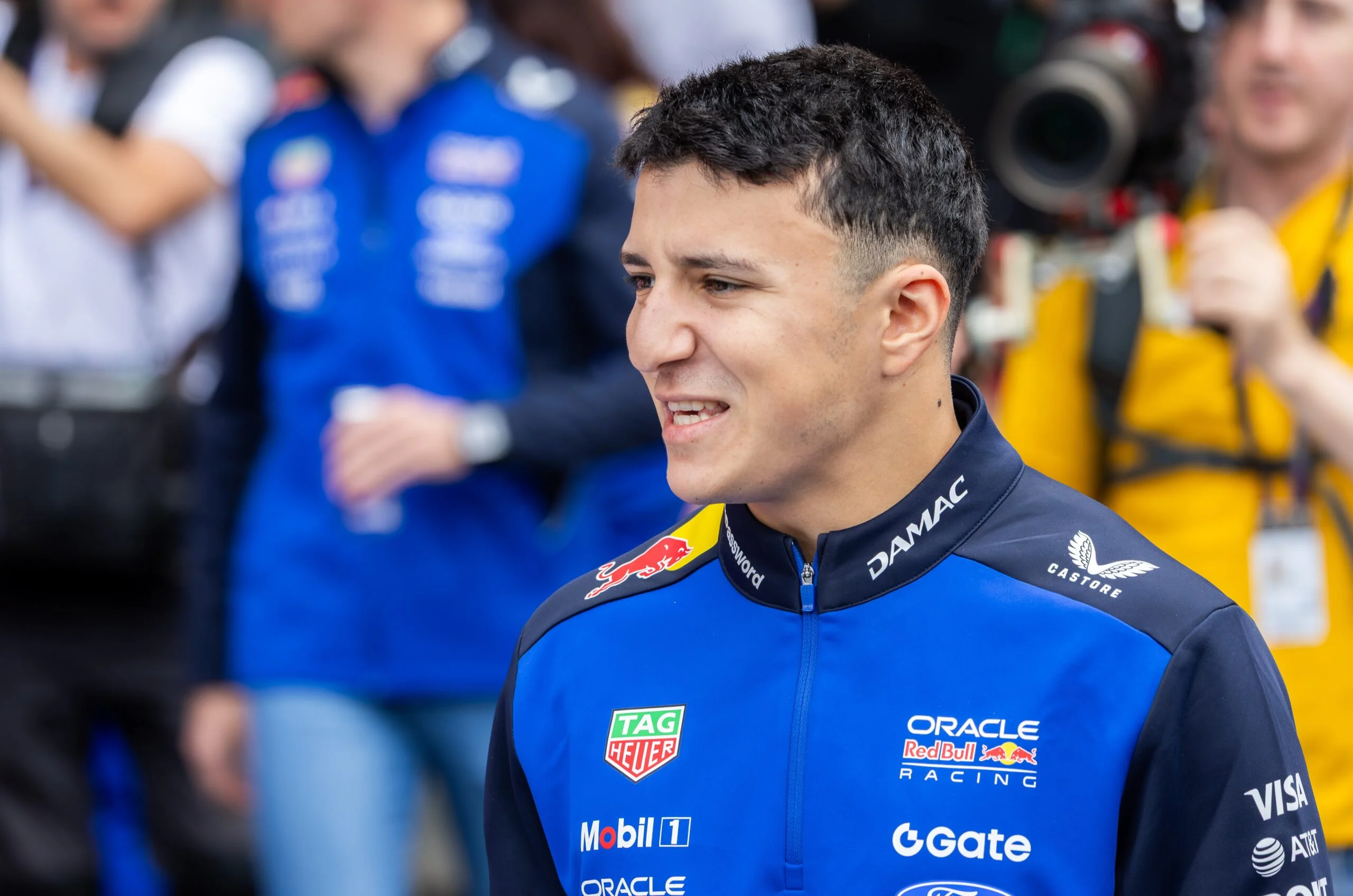 F1: Mekies emphasizes priority on Hadjar