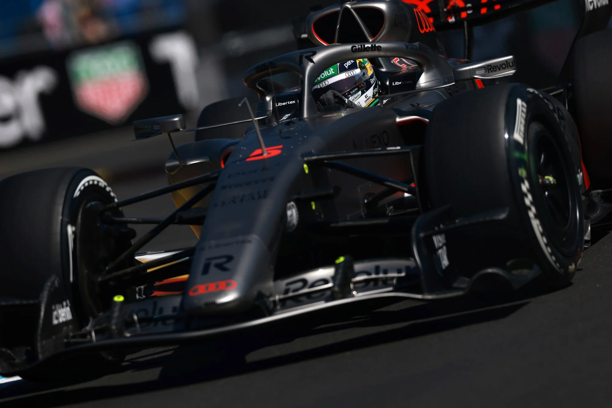 Gabriel Bortoleto (BRA) Audi F1 Team R26.