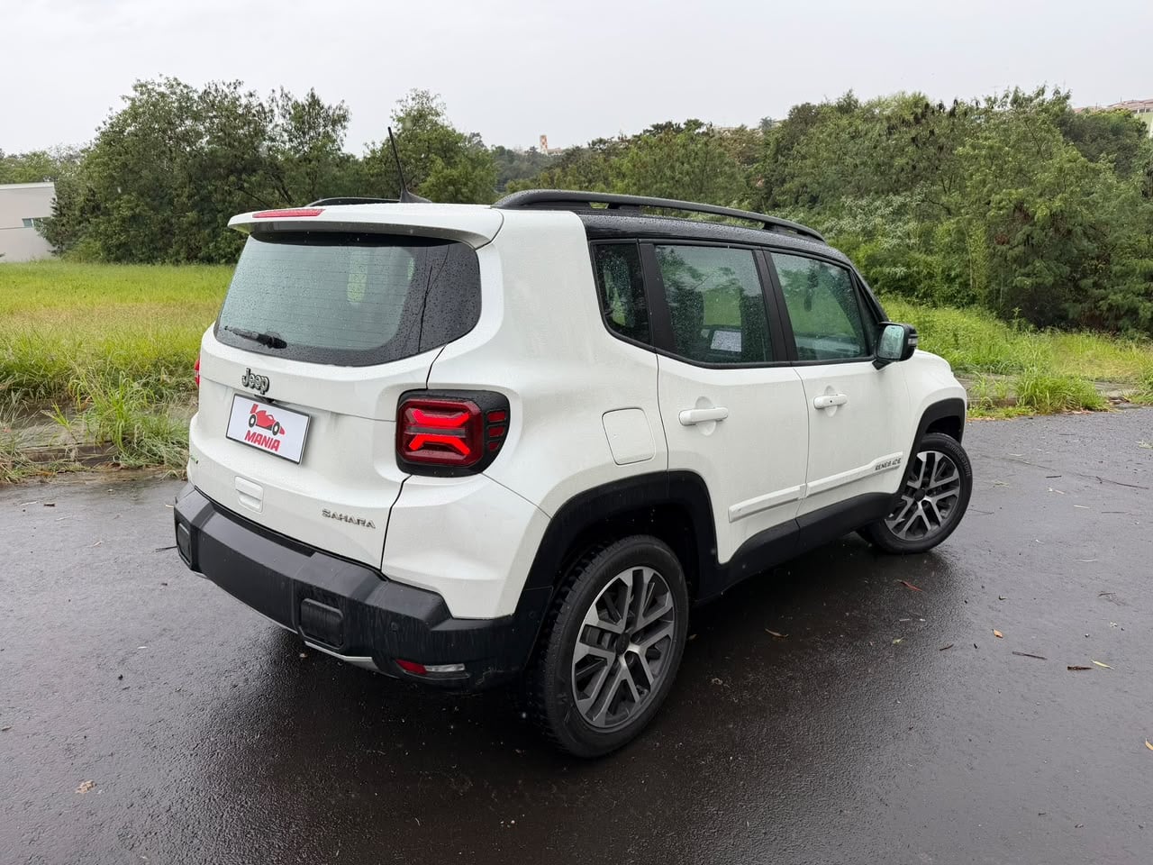 Jeep Renegade Sahara MHEV 2027: como é o SUV renovado para enfrentar os chineses Jeep Renegade Sahara MHEV 2027: como é o SUV renovado para enfrentar os chineses