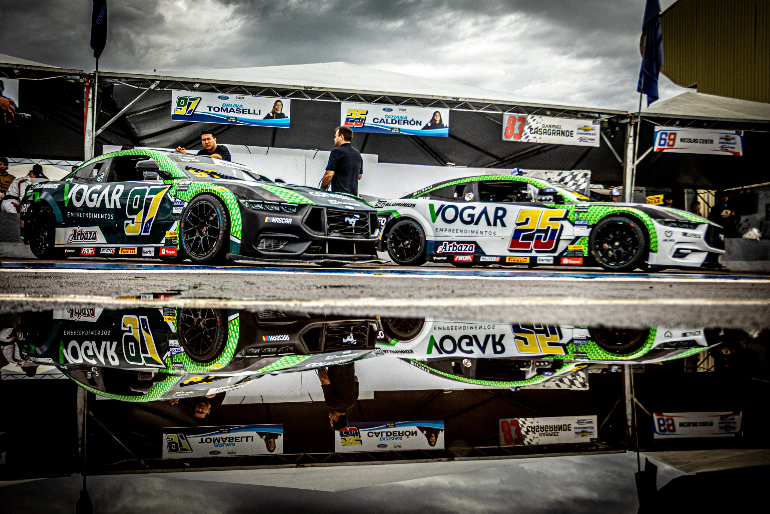 NASCAR Brasil: Bruna Tomaselli e Tata Calderón encaram oval inédito em Curvelo NASCAR Brasil: Bruna Tomaselli e Tata Calderón encaram oval inédito em Curvelo
