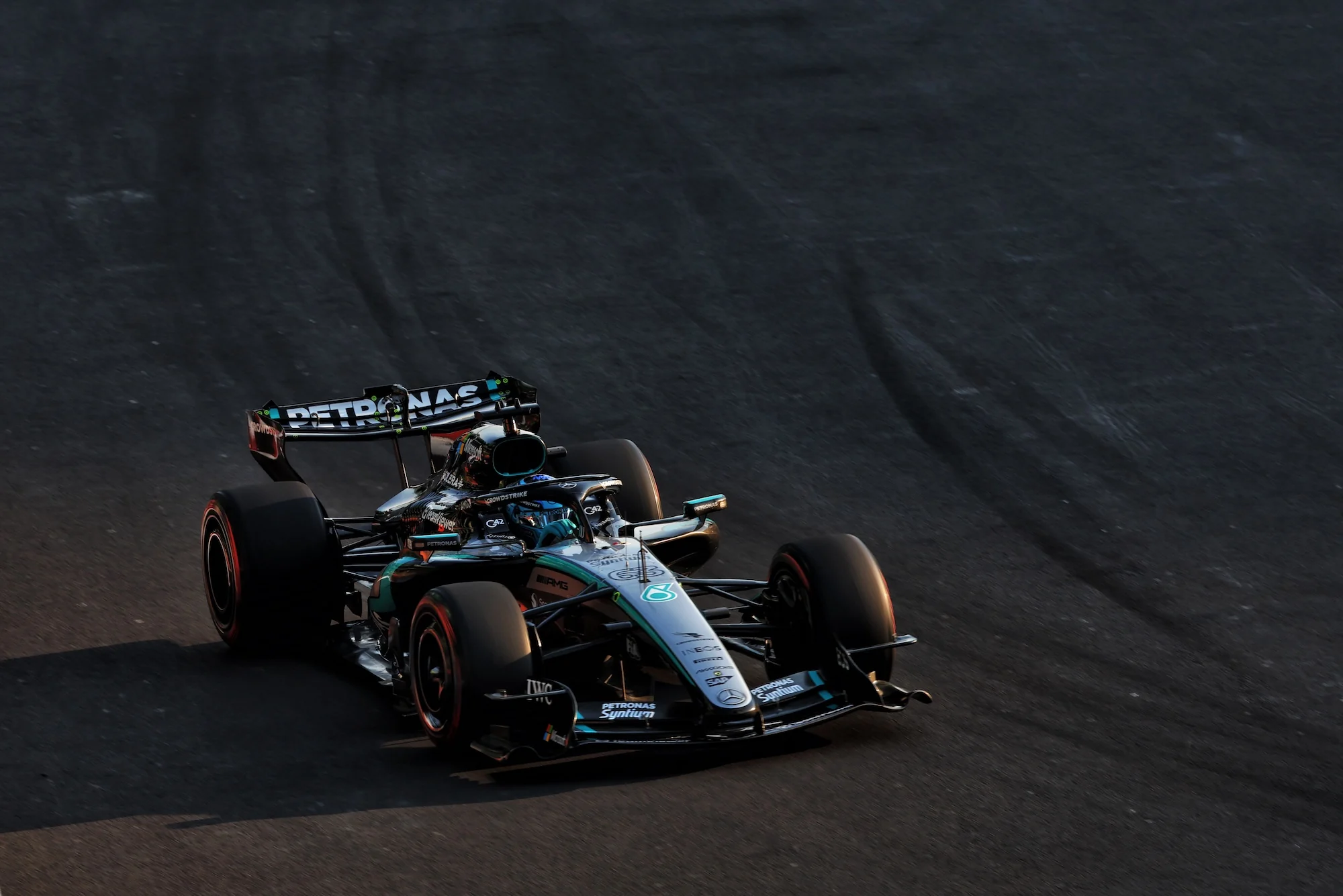 F1: Confira as imagens do primeiro dia de treinos do GP do México 2026 George Russell (GBR) Mercedes AMG Formula One Team W17.